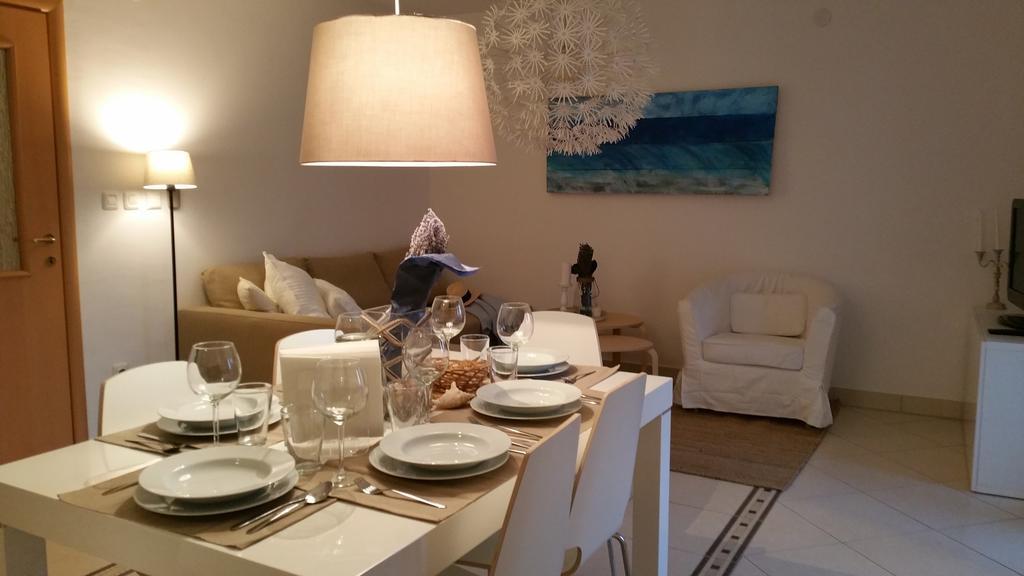 Novi Vinodolski Apartment Bilik gambar